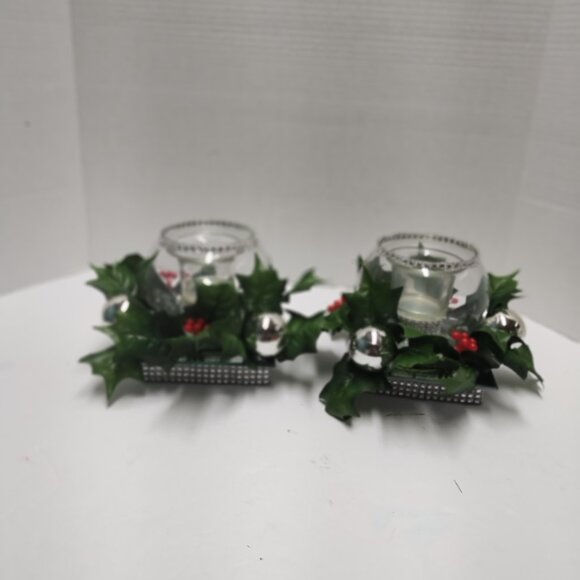 Set of 2 Handmade Christmas Holly & Silver Tea Light Candle Holders - Picture 2 of 2